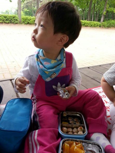 <소풍의 묘미는 점심시간이쥐!>